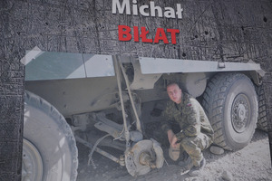 XII zmiana PKW w Afganistanie była jego trzecią misją. 20 marca 2013r., jego pojazd typu MRAP wchodzący w skład patrolu najechał na minę pułapkę w skutek czego doznał urazu kręgosłupa. Działa w Stowarzyszeniu Rannych i Poszkodowanych w Misjac (photo)